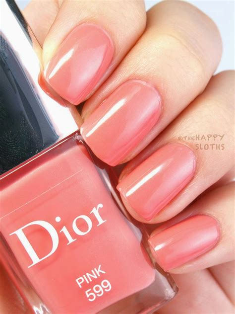 Dior vernis pink nails